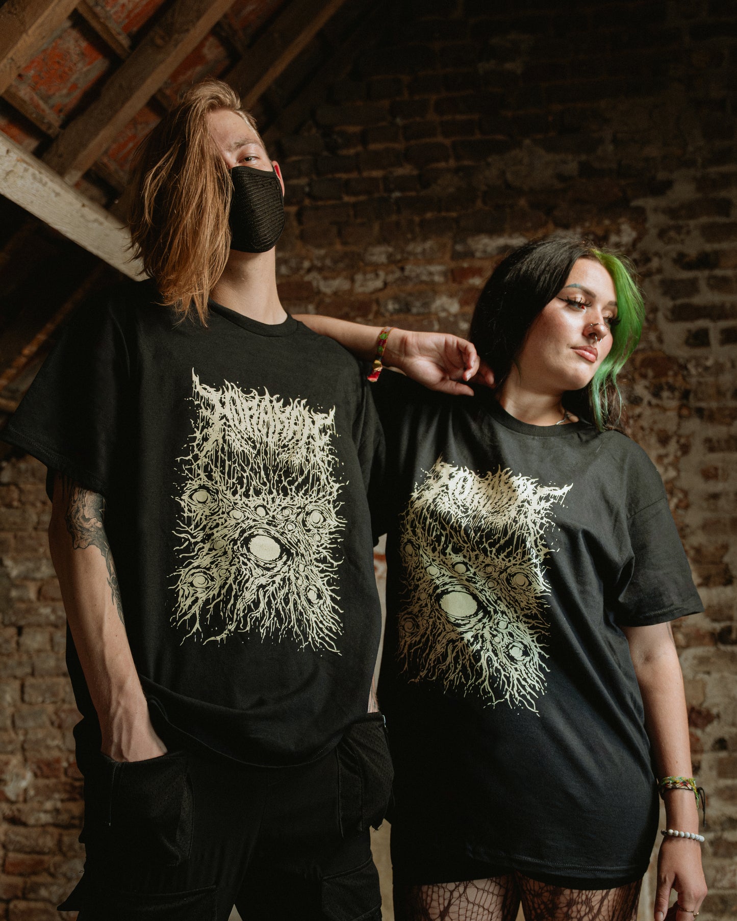 PARASITE - T-SHIRT